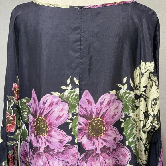 Johnny Was 100% Silk Blouse Womens L Floral Print Top Light Boho Resort Designer - Picture 6 of 9